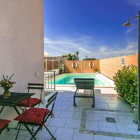 Gf25 Holiday home